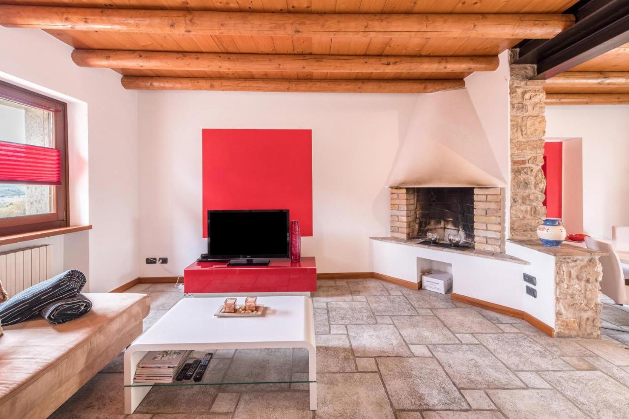 Casa Rustico Villa Costermano Luaran gambar