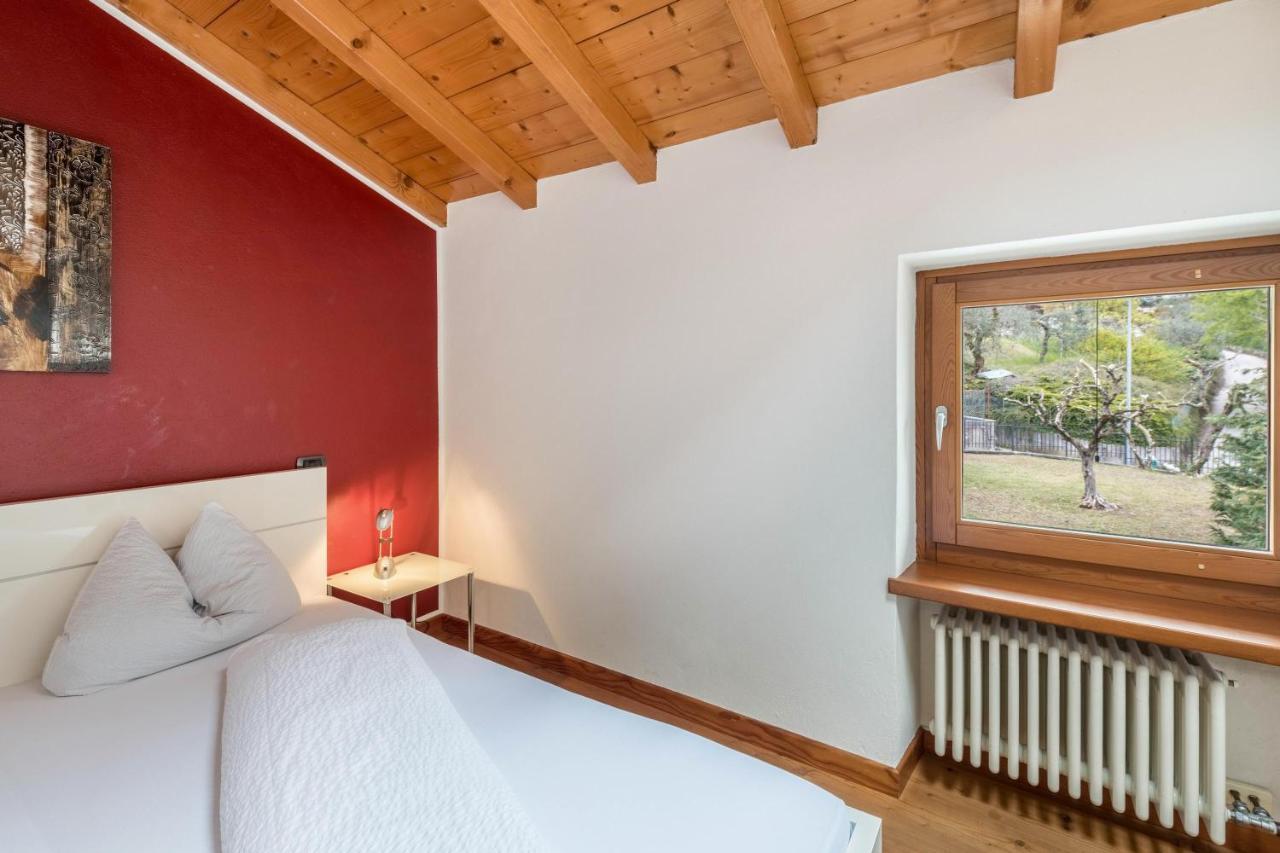 Casa Rustico Villa Costermano Luaran gambar